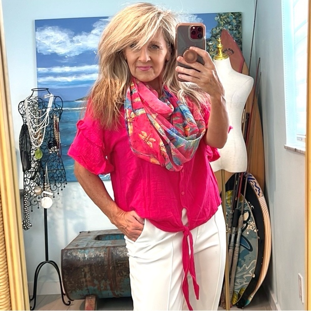 NWT Davi & Dani, Statement Pink,Tie-Front Pull-Ov… - image 1